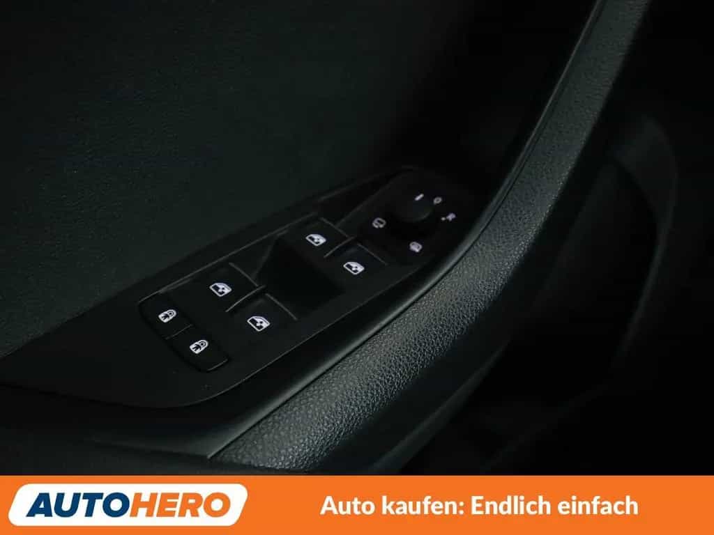 Skoda Karoq 1.5 TSI ACT Style Aut.*LED*NAVI*TEMPO*PDC* 08/2018-photo-25