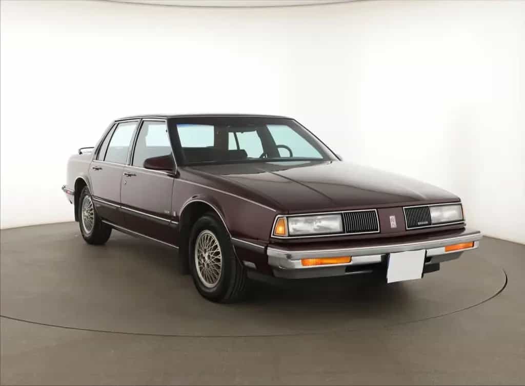 Oldsmobile Other Eighty-Eight 3.8 V6 1989 , Automatik, 6Sitze, 01/1989-photo-0