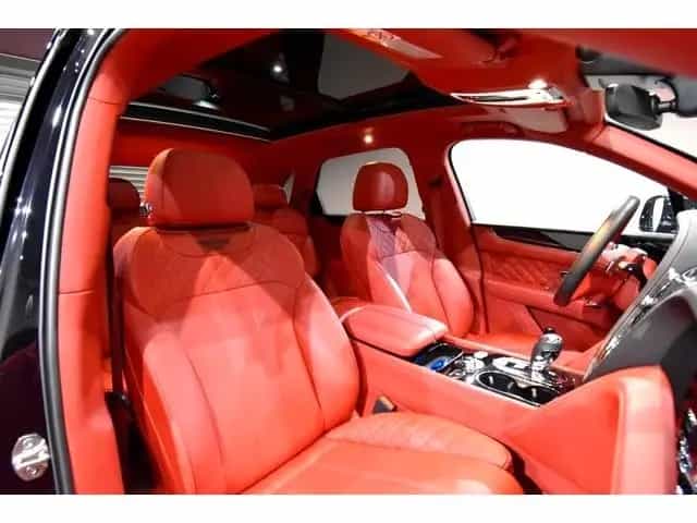 Bentley Bentayga Base grade W12 04/2017-photo-16
