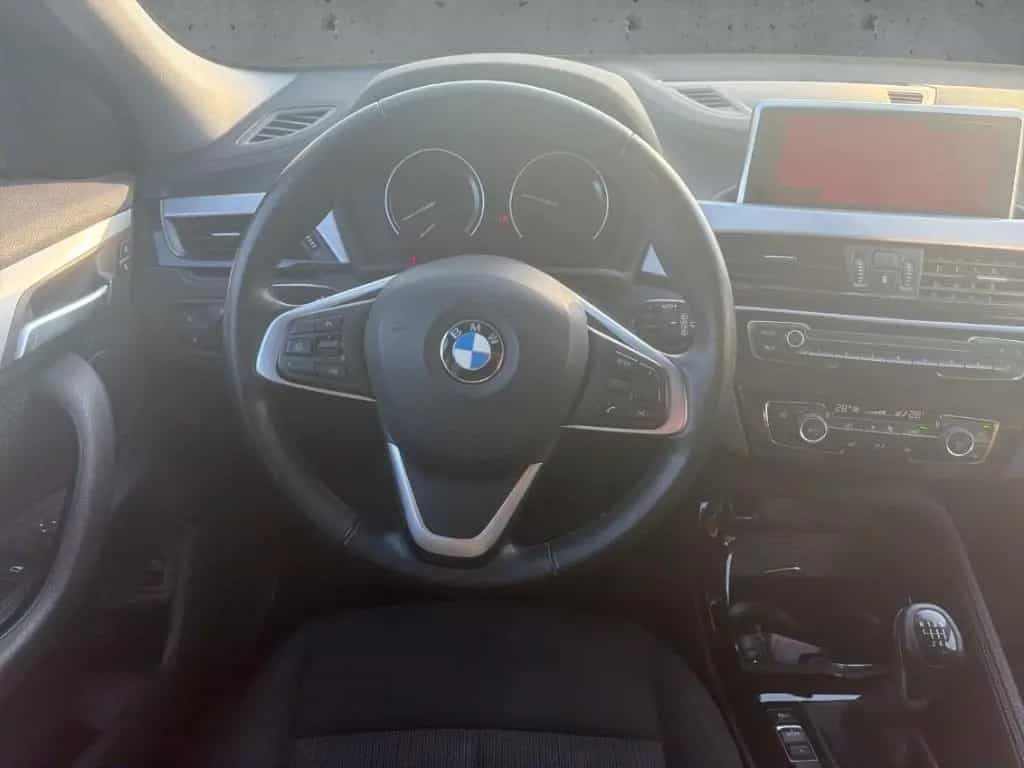 BMW X2 sDrive18i Advantage LED Navi Temp Klimaauto 10/2019-photo-10