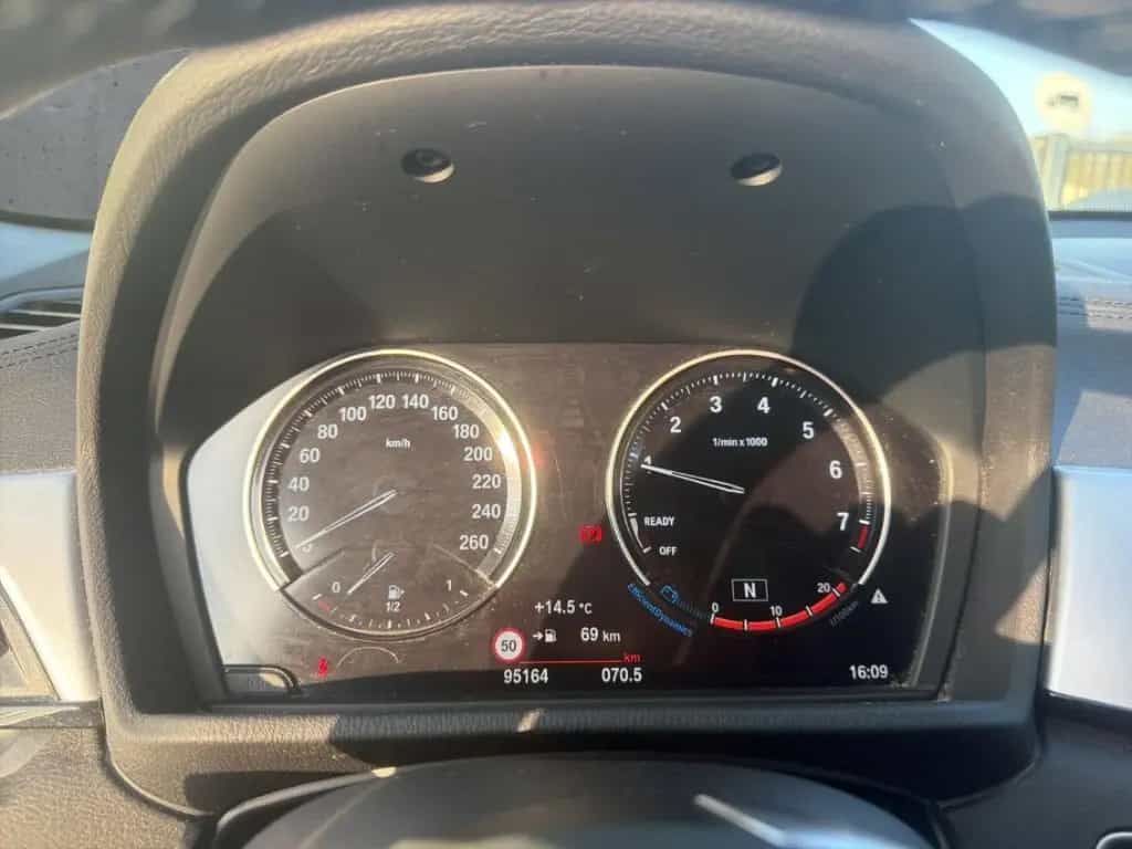 BMW X2 sDrive18i Advantage LED Navi Temp Klimaauto 10/2019-photo-14