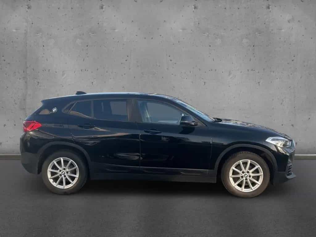 BMW X2 sDrive18i Advantage LED Navi Temp Klimaauto 10/2019-photo-4