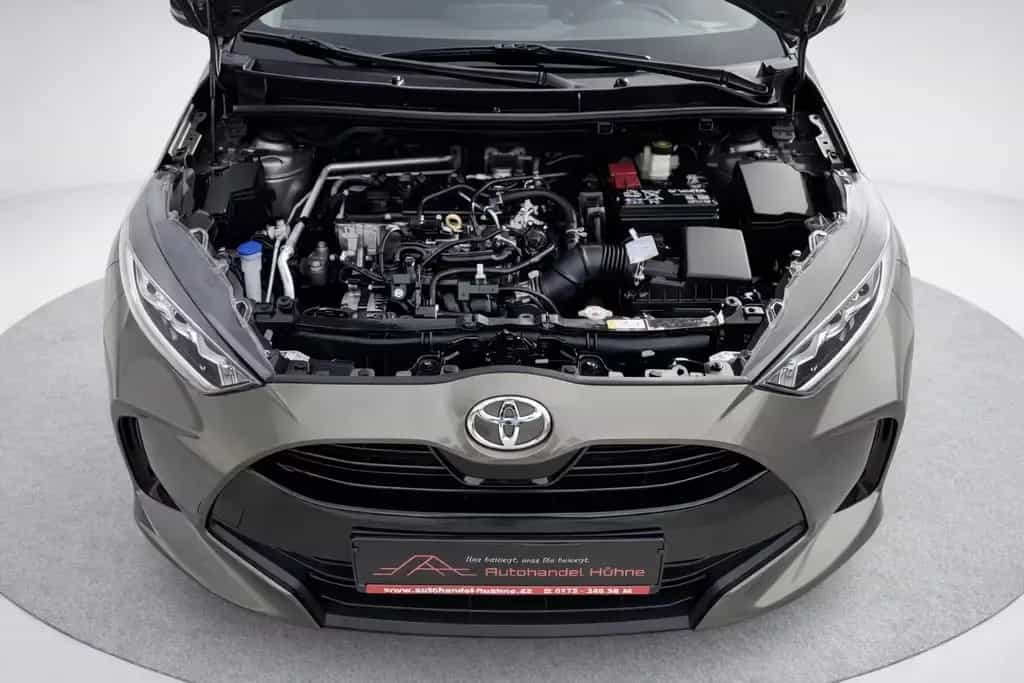 Toyota Yaris 1.5 Team Deutschland 08/2021-photo-18