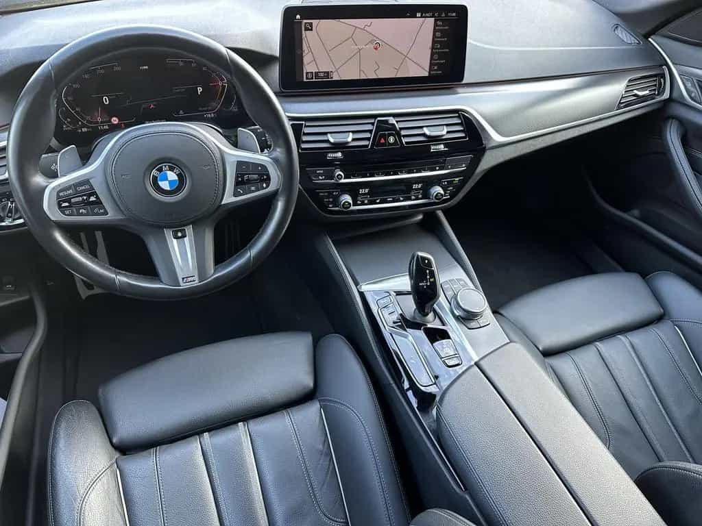BMW 5 Series 520d Touring xDrive M-Sport NAV+LED+ACC+HIFI+DDC 02/2022-photo-9