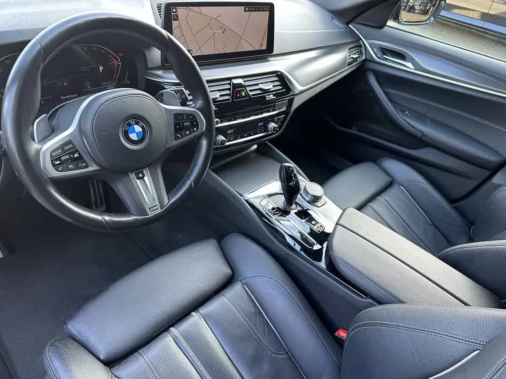 BMW 5 Series 520d Touring xDrive M-Sport NAV+LED+ACC+HIFI+DDC 02/2022-photo-6