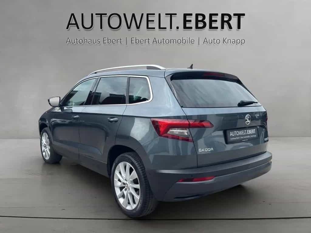 Skoda Karoq 1.5 TSI DSG ACT Style/LED/AHK/KAMERA/ACC/ 01/2019-photo-1