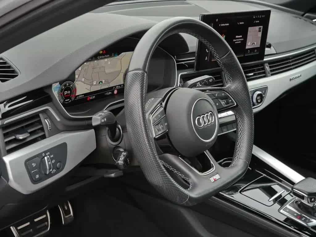 Audi A4 Avant 50 TDI quattro S line Matrix*AHK*Pano 03/2022-photo-18