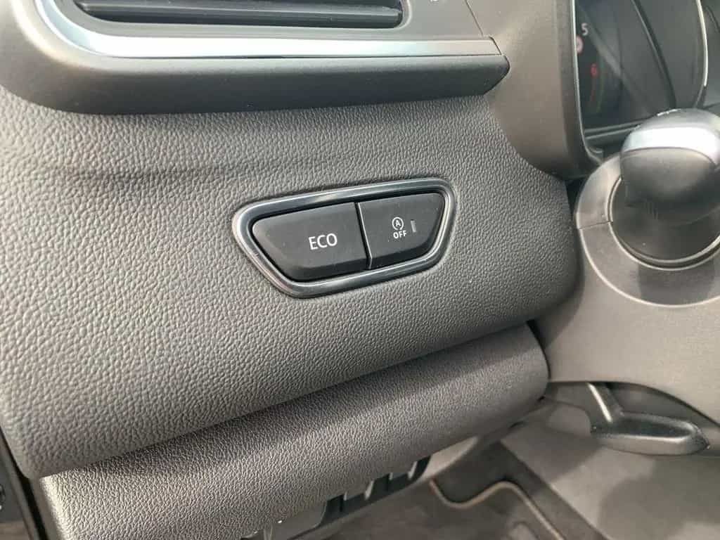 Renault Kadjar BLACK EDITION TCE 140 BOSE+ACC+KAMERA+SHZ 10/2021-photo-20