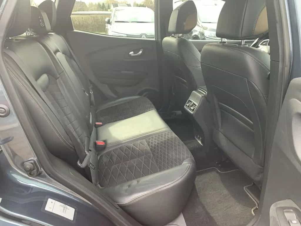 Renault Kadjar BLACK EDITION TCE 140 BOSE+ACC+KAMERA+SHZ 10/2021-photo-25