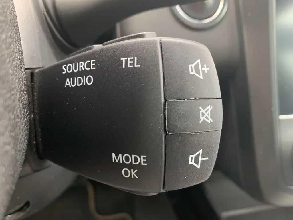 Renault Kadjar BLACK EDITION TCE 140 BOSE+ACC+KAMERA+SHZ 10/2021-photo-29