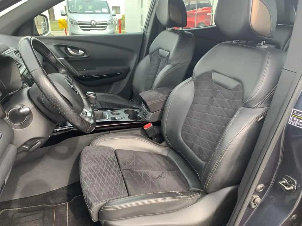 Renault Kadjar BLACK EDITION TCE 140 BOSE+ACC+KAMERA+SHZ 10/2021-photo-8