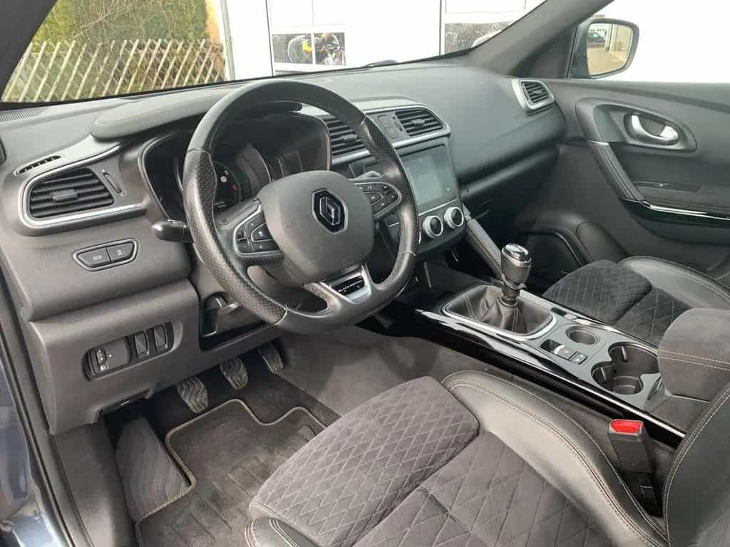 Renault Kadjar BLACK EDITION TCE 140 BOSE+ACC+KAMERA+SHZ 10/2021-photo-9