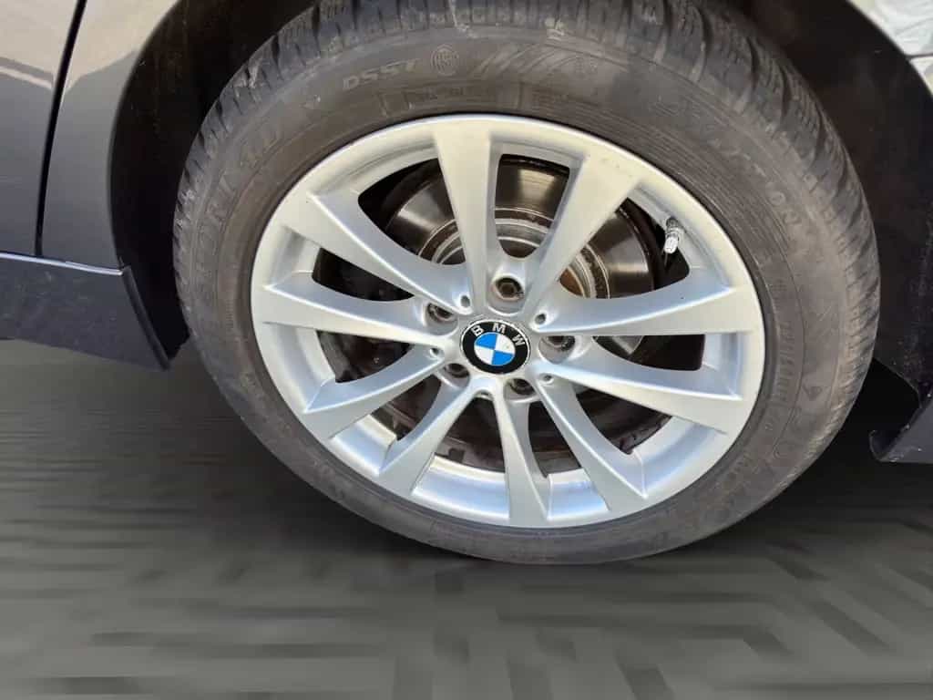 BMW 318 i Limousine Sport Line TOP-AUSSTATTUNG 03/2018-photo-13