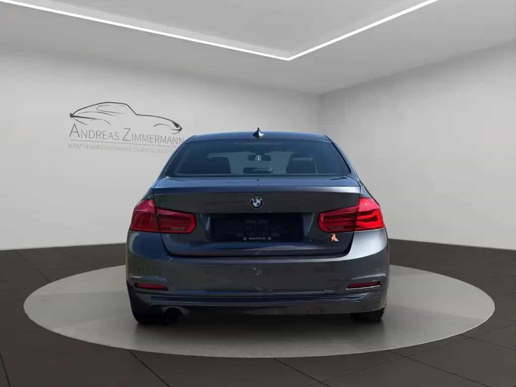 BMW 318 i Limousine Sport Line TOP-AUSSTATTUNG 03/2018-photo-4