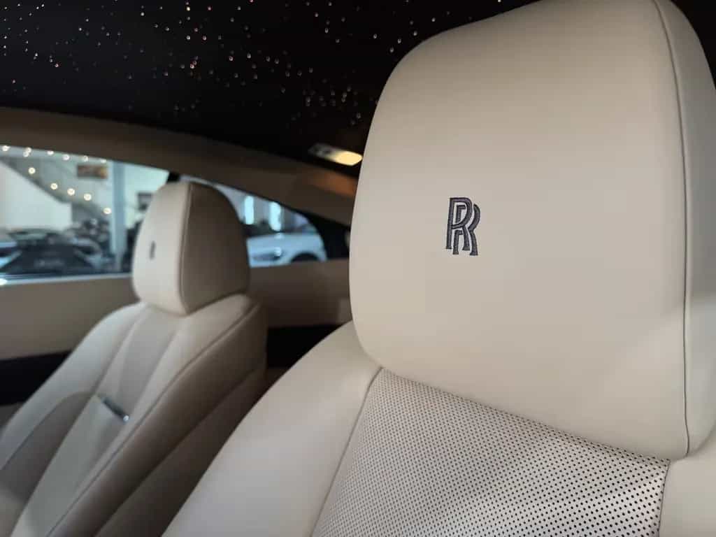 Rolls-Royce Wraith 6.6 V12 BlackBadge Mansory Sternehimmel 04/2019-photo-26