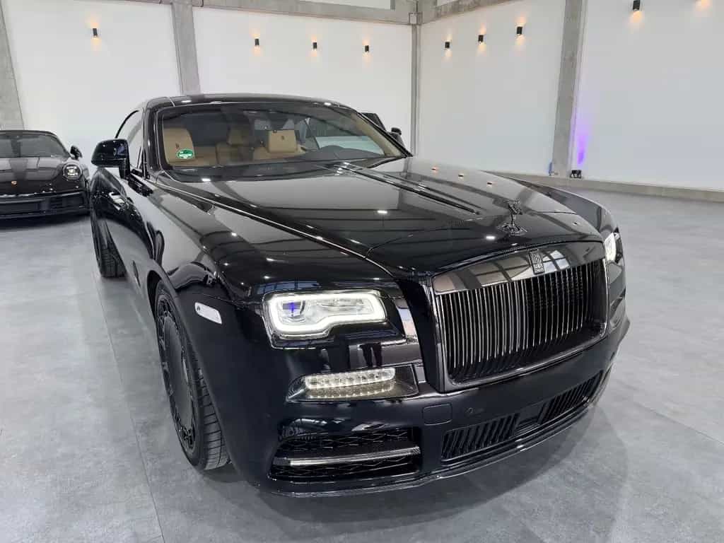 Rolls-Royce Wraith 6.6 V12 BlackBadge Mansory Sternehimmel 04/2019-photo-3