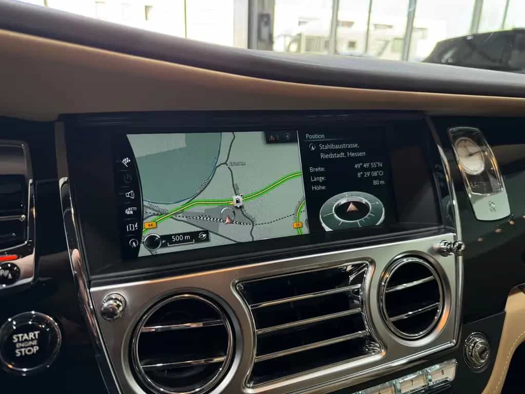 Rolls-Royce Wraith 6.6 V12 BlackBadge Mansory Sternehimmel 04/2019-photo-39