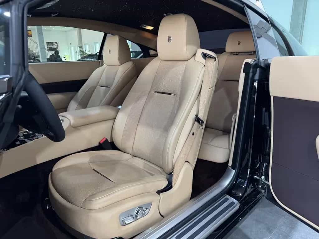 Rolls-Royce Wraith 6.6 V12 BlackBadge Mansory Sternehimmel 04/2019-photo-41