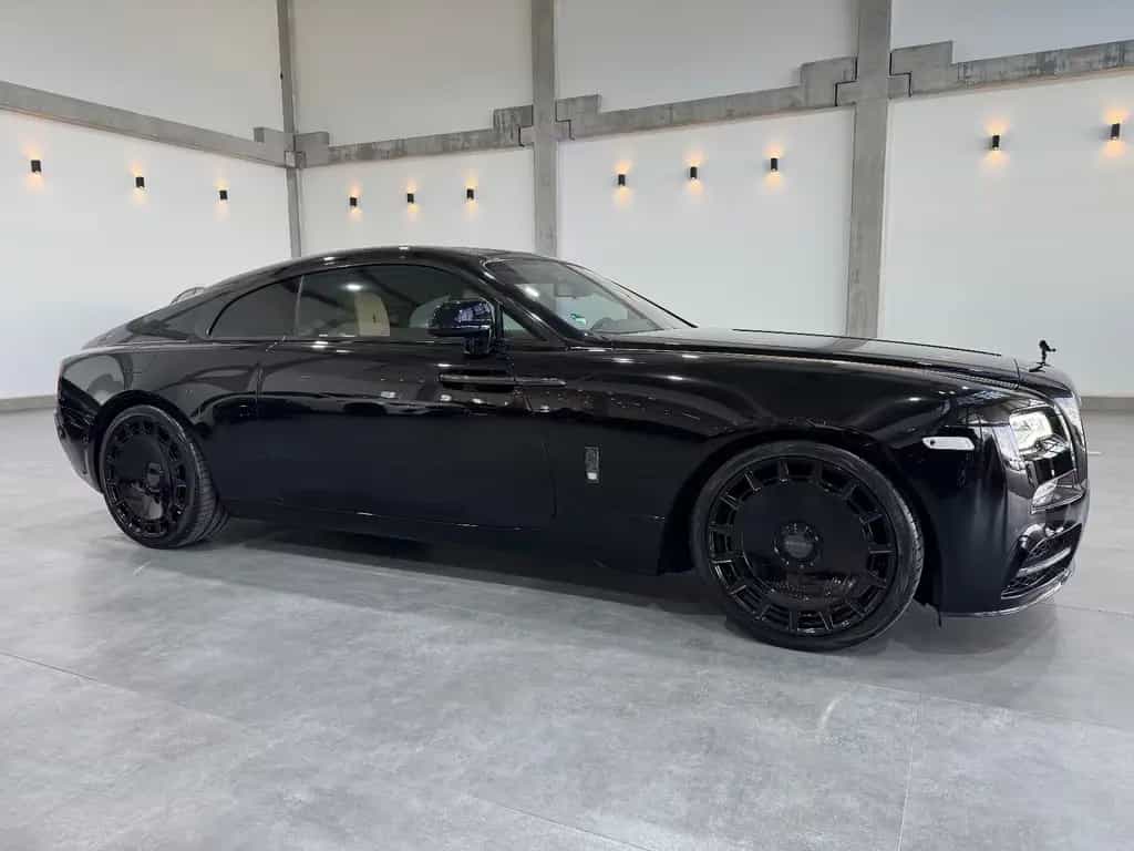Rolls-Royce Wraith 6.6 V12 BlackBadge Mansory Sternehimmel 04/2019-photo-5