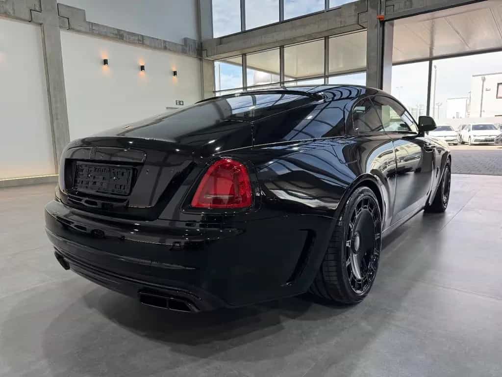 Rolls-Royce Wraith 6.6 V12 BlackBadge Mansory Sternehimmel 04/2019-photo-8