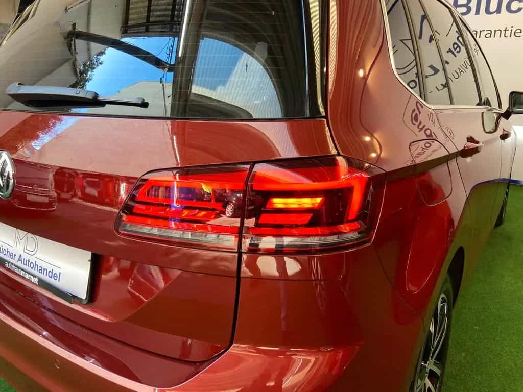 Volkswagen Golf Sportsvan Highline Sonderedition Pano 150PS 07/2018-photo-10