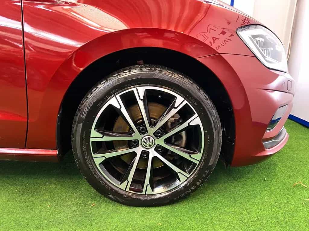 Volkswagen Golf Sportsvan Highline Sonderedition Pano 150PS 07/2018-photo-27