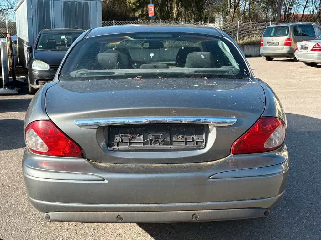 Jaguar X-Type 2 Liter Diesel Classic*MFL*Klima* 03/2004-photo-5