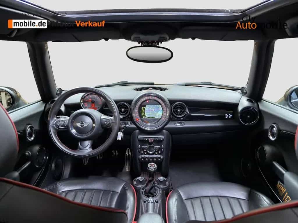MINI John Cooper Works JOHN_COOPER_WORKS/Scheckheftgf/PANO/NAVI./SHZ/BT 04/2012-photo-18