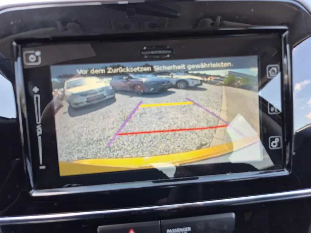 Suzuki Vitara 1.4 DITC 4x2 Comfort NAVI LED ACC 12/2021-photo-13