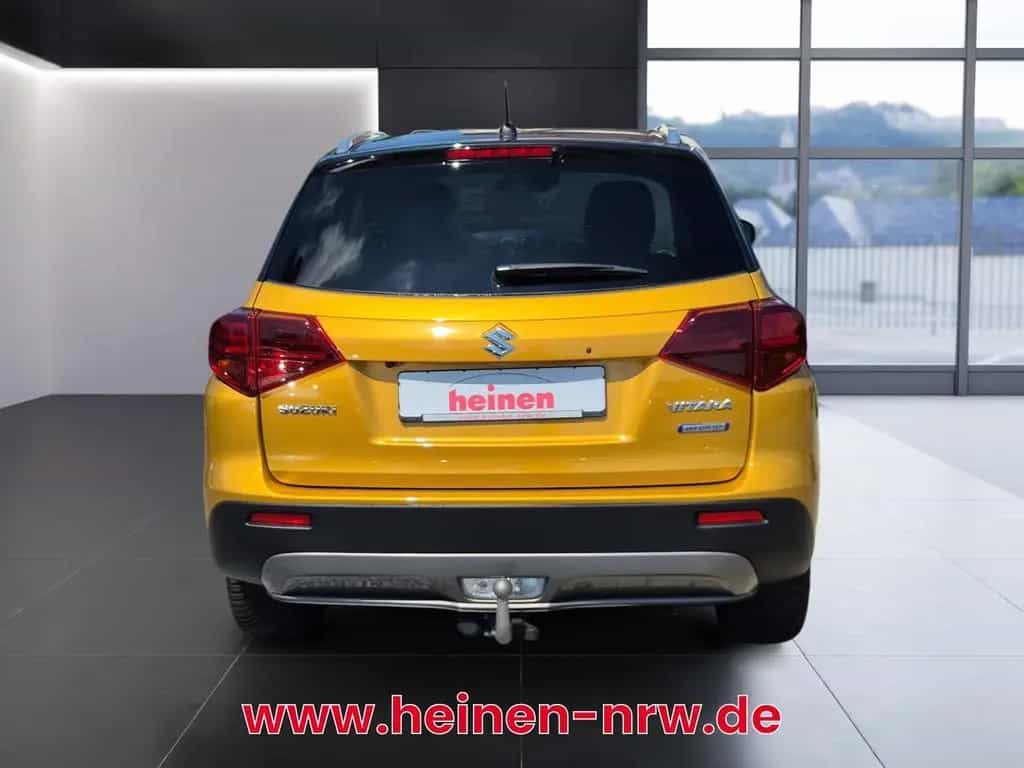 Suzuki Vitara 1.4 DITC 4x2 Comfort NAVI LED ACC 12/2021-photo-4