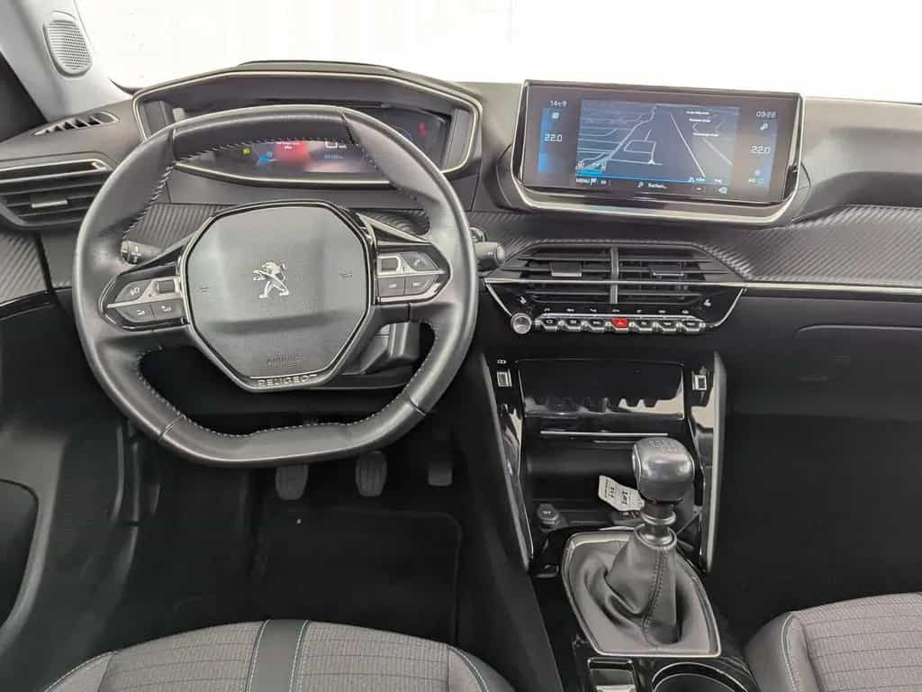 Peugeot 2008 1.2 PureTech 130 Allure Pack LED+NAVI+RFK+ 09/2021-photo-16