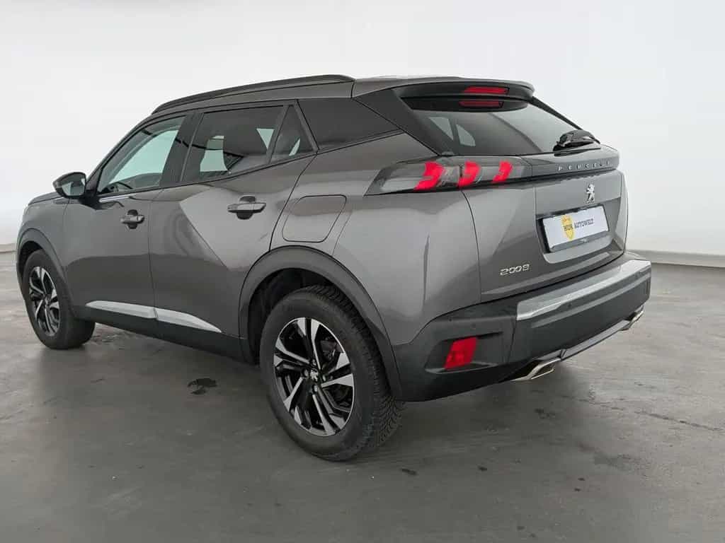 Peugeot 2008 1.2 PureTech 130 Allure Pack LED+NAVI+RFK+ 09/2021-photo-8