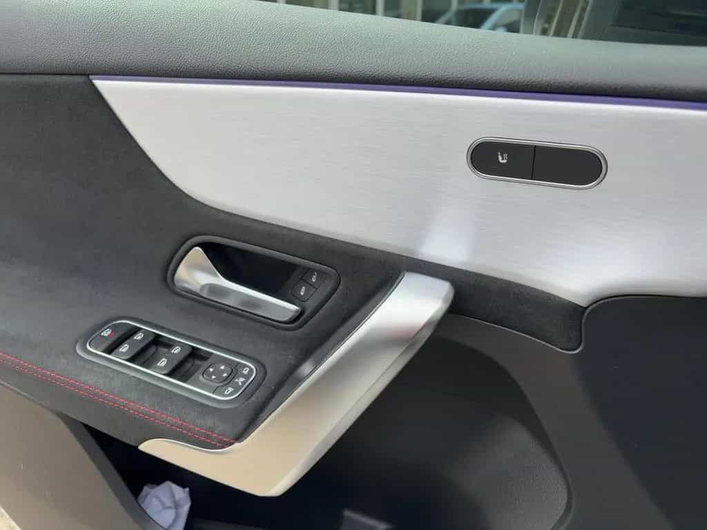 Mercedes-Benz A-Class 220 AMG/PanoDach/LED/PremiumNavi/Night-Paket 09/2019-photo-13