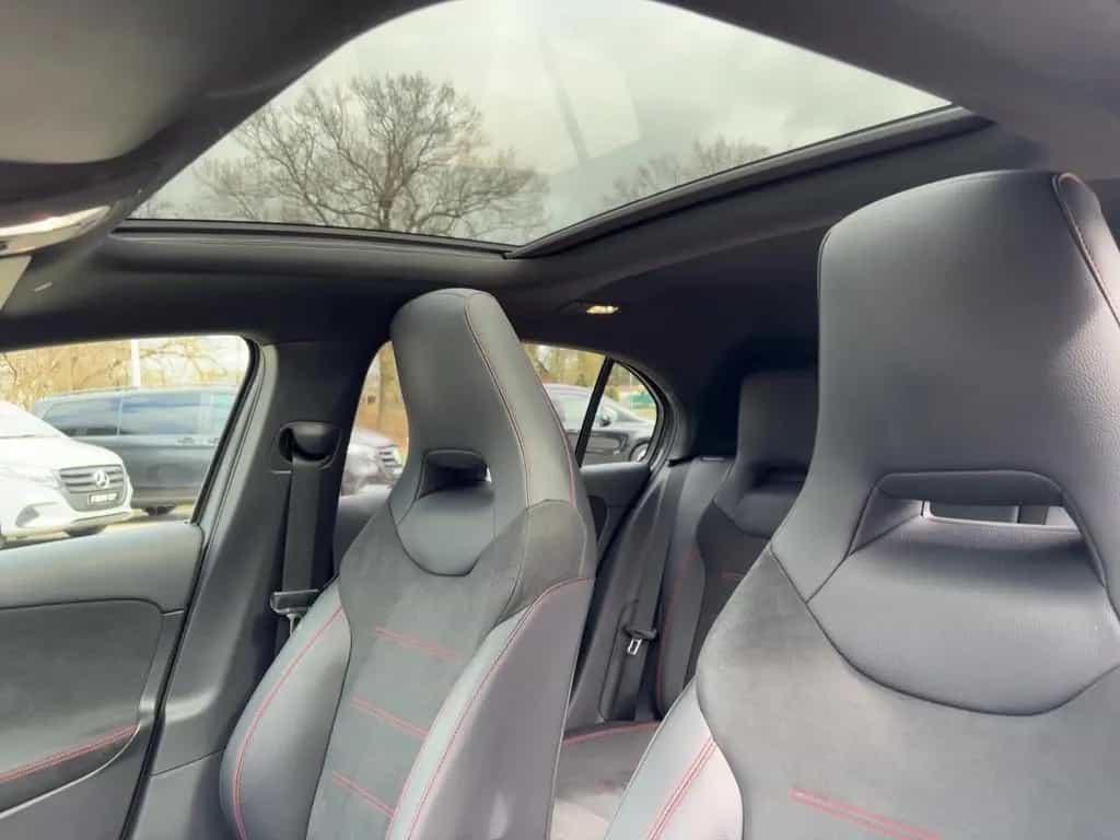 Mercedes-Benz A-Class 220 AMG/PanoDach/LED/PremiumNavi/Night-Paket 09/2019-photo-15