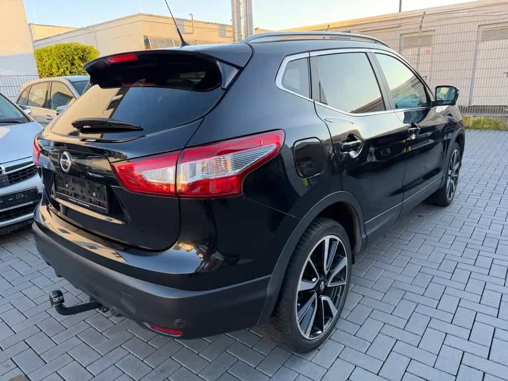 Nissan Qashqai 1.2 DIG-T XTRONIC 08/2015-photo-16