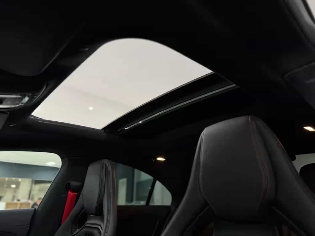 Mercedes-Benz CLA-Class 45 S AMG 4M *AERO*PERF. SITZE*PANO*BURM*DIST 10/2021-photo-22