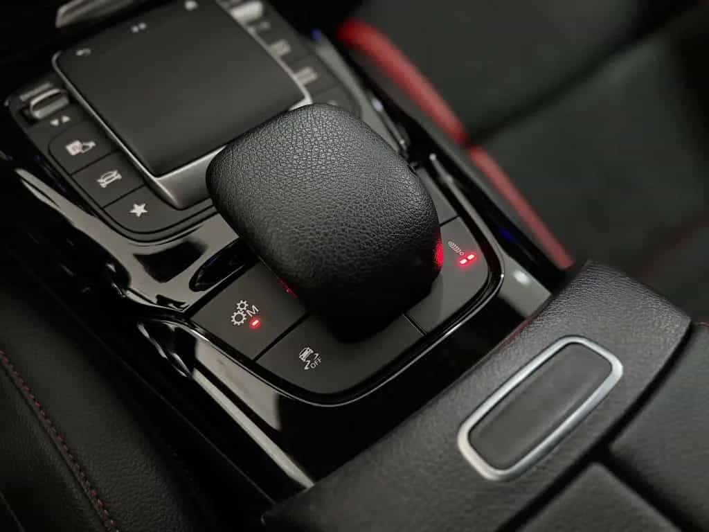 Mercedes-Benz CLA-Class 45 S AMG 4M *AERO*PERF. SITZE*PANO*BURM*DIST 10/2021-photo-34