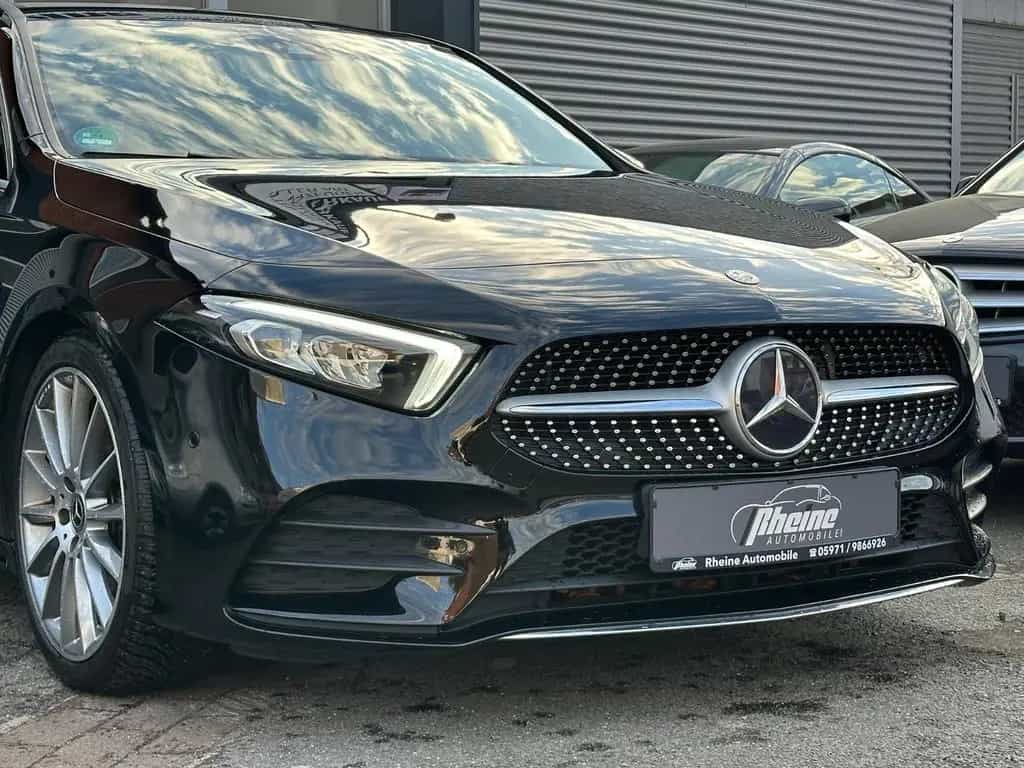 Mercedes-Benz A-Class 180*AMG*NIGHT*WIDESCREEN*MBUX*LED*ALCANTARA* 04/2019-photo-10