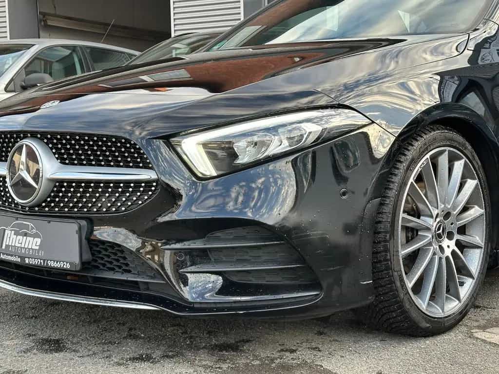 Mercedes-Benz A-Class 180*AMG*NIGHT*WIDESCREEN*MBUX*LED*ALCANTARA* 04/2019-photo-11