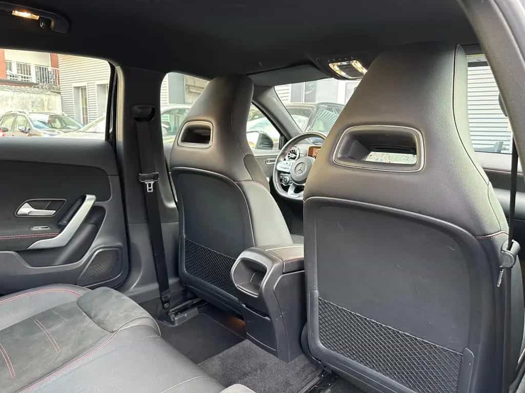 Mercedes-Benz A-Class 180*AMG*NIGHT*WIDESCREEN*MBUX*LED*ALCANTARA* 04/2019-photo-23