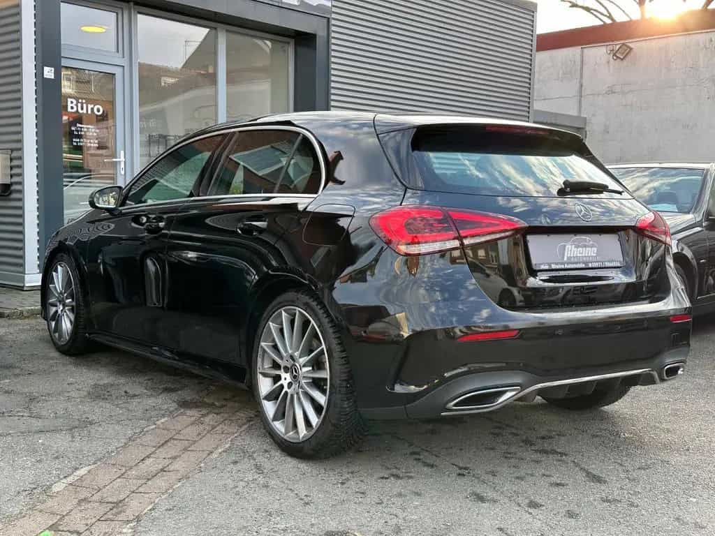 Mercedes-Benz A-Class 180*AMG*NIGHT*WIDESCREEN*MBUX*LED*ALCANTARA* 04/2019-photo-6