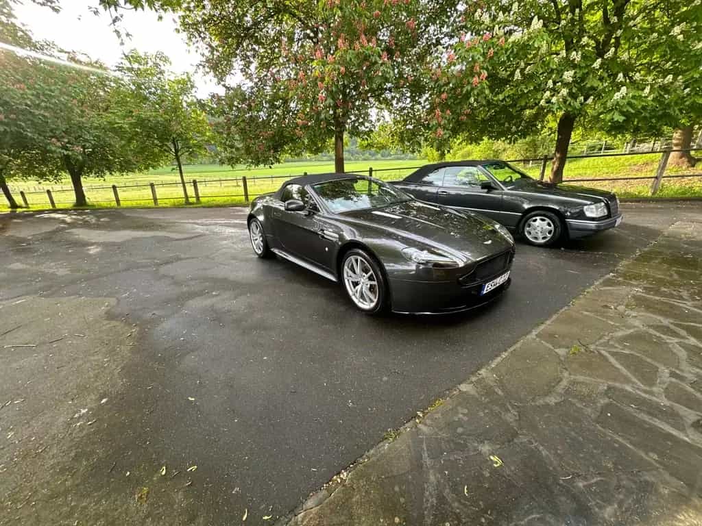 Aston Martin V8 Vantage Roadster 4.7l 07/2014-photo-5