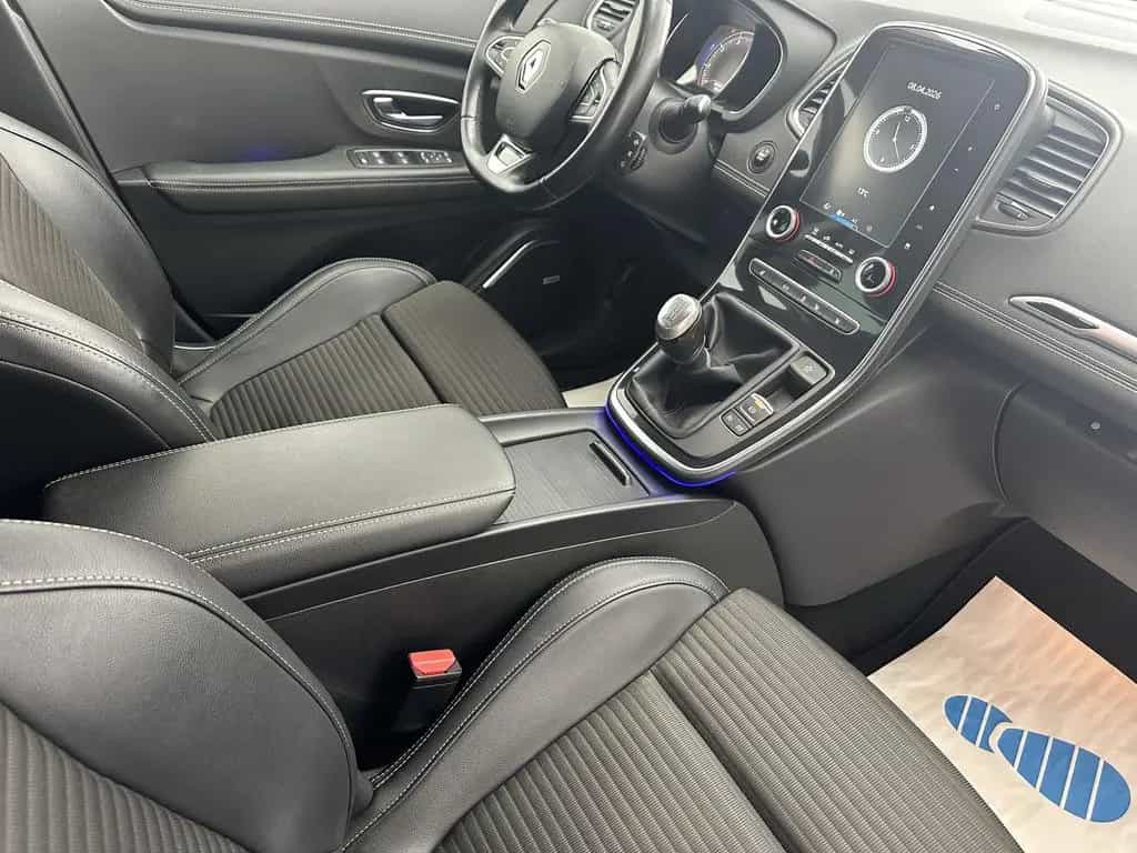 Renault Scenic BOSE Edition "NAVI-CAM-SITZH-MULTI-ALU" 10/2016-photo-10