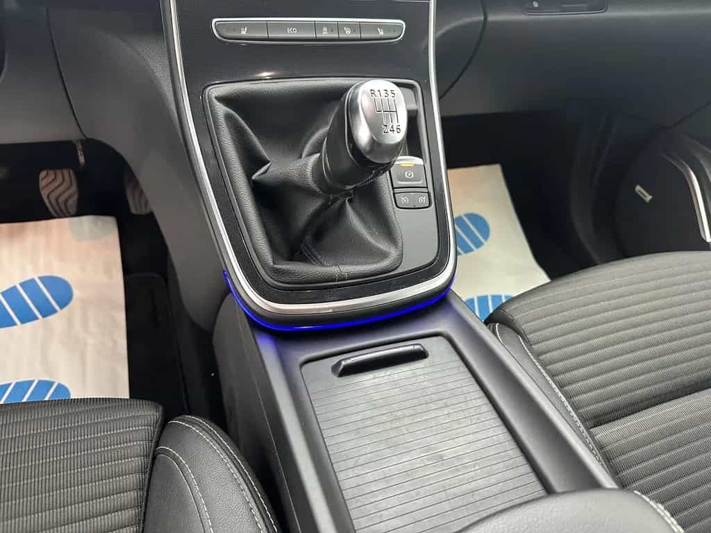 Renault Scenic BOSE Edition "NAVI-CAM-SITZH-MULTI-ALU" 10/2016-photo-17