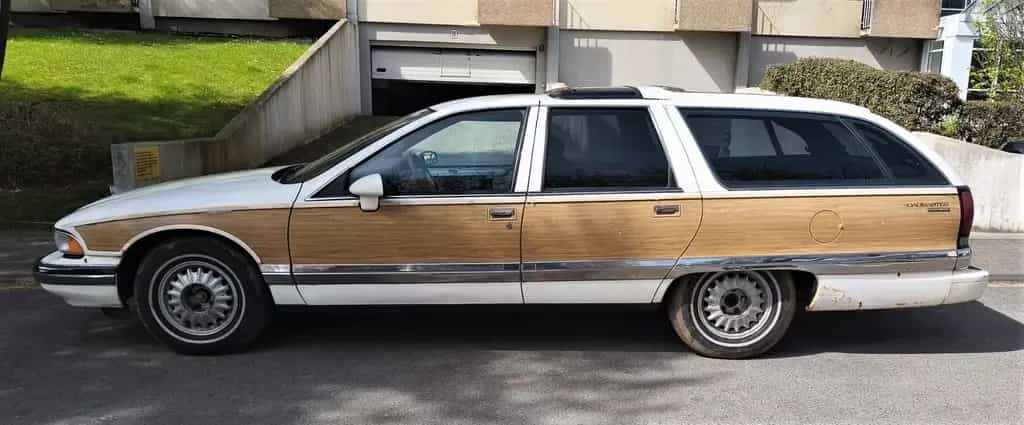Buick 1993 BUICK Roadmaster WOODY WAGON 06/1993-photo-3