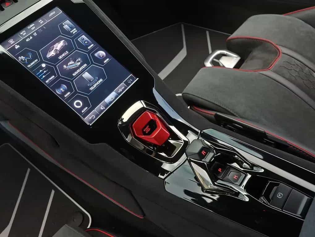 Lamborghini Huracán Sterrato 01/2026-photo-12