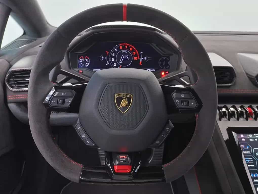 Lamborghini Huracán Sterrato 01/2026-photo-13