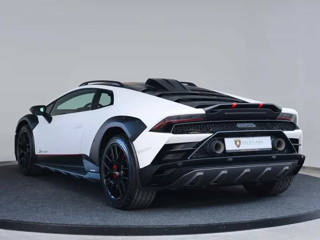 Lamborghini Huracán Sterrato 01/2026-photo-18