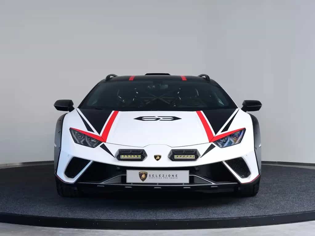 Lamborghini Huracán Sterrato 01/2026-photo-2