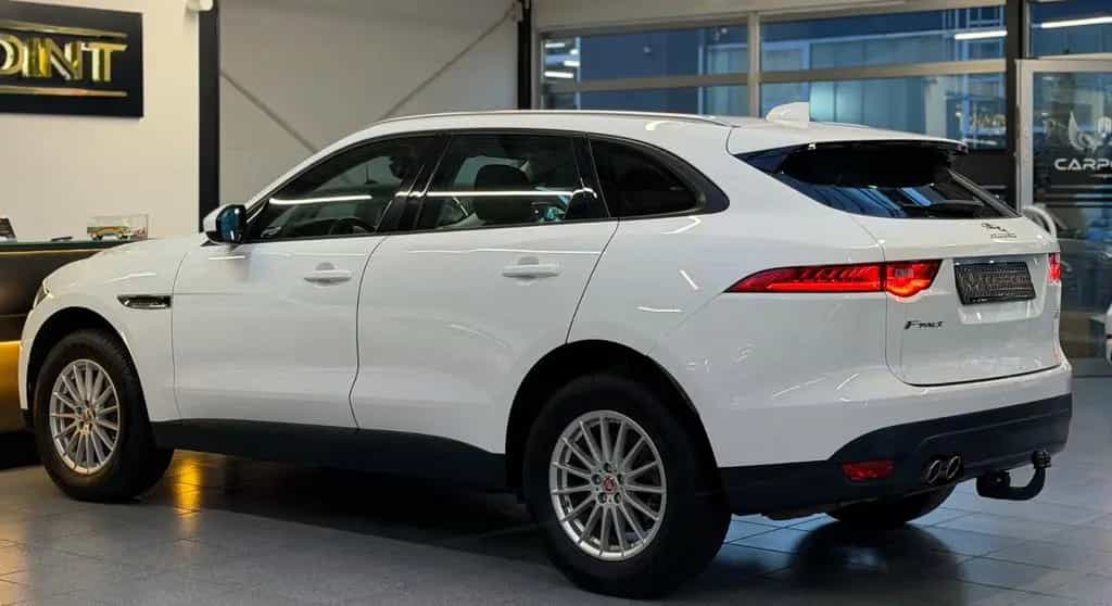 Jaguar F-Pace 2.0l Pure AWD AHK/LED/Navi/BT/SHZ 06/2016-photo-4